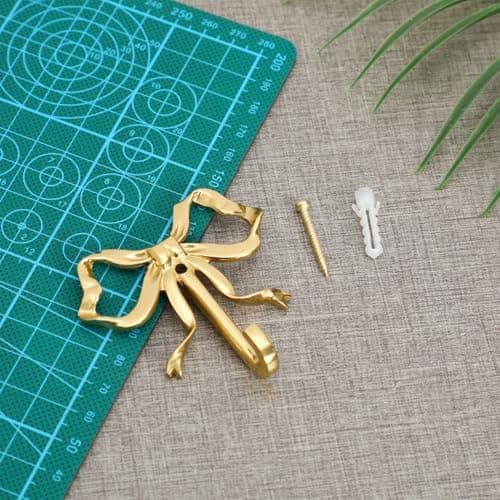 Gold Metal Bow Hook for Hanging Hat Towel Coat in Home Kitchen Bathroom Office
| Retro Decor Wall Hanger with Screw for